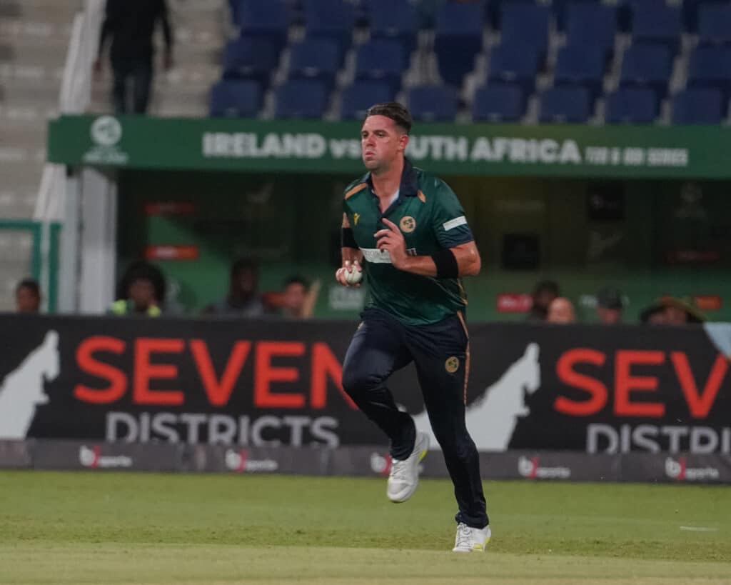 Fionn Hand bowling